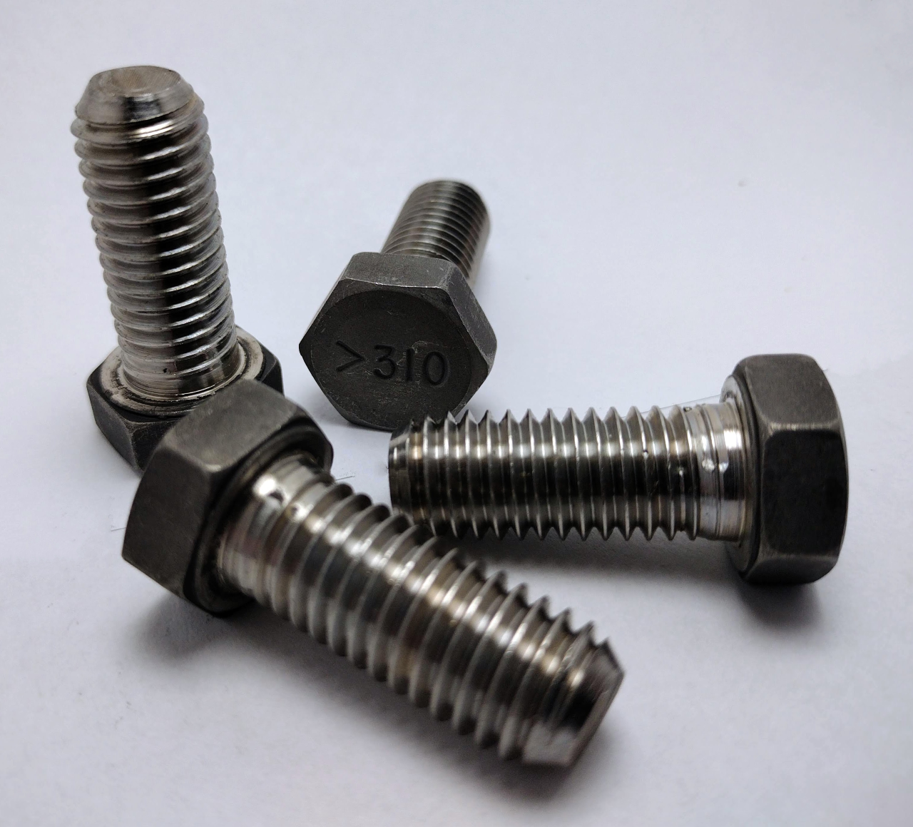 Gaskets and fasteners photo 3